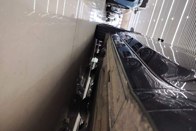 Used Li Auto L9 2022 Max model Right Side Sill