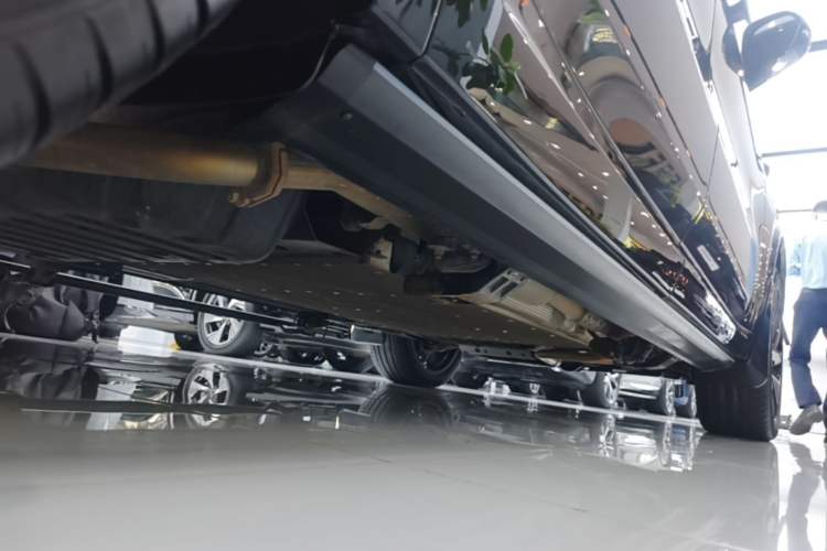 Used Li Auto L9 2022 Max model Right Side Sill