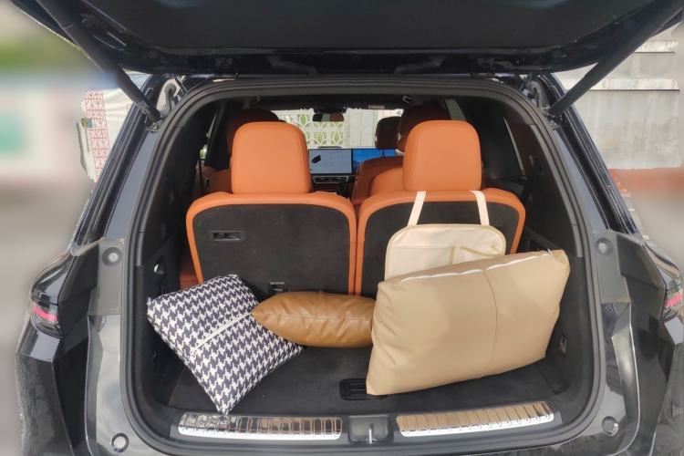 Used Li Auto L9 2022 Max model Trunk