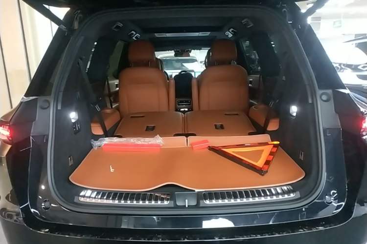 Used Li Auto L9 2022 Max model Trunk