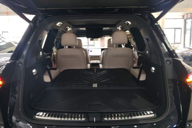 Used Li Auto L9 2022 Max model Trunk