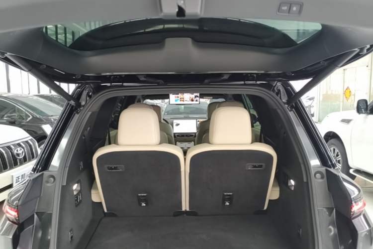 Used Li Auto L9 2022 Max model Trunk
