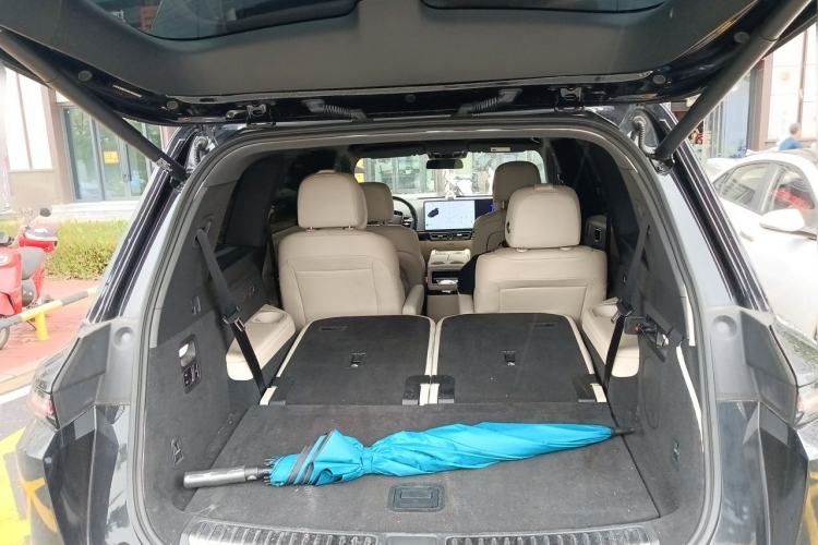 Used Li Auto L9 2022 Max model Trunk