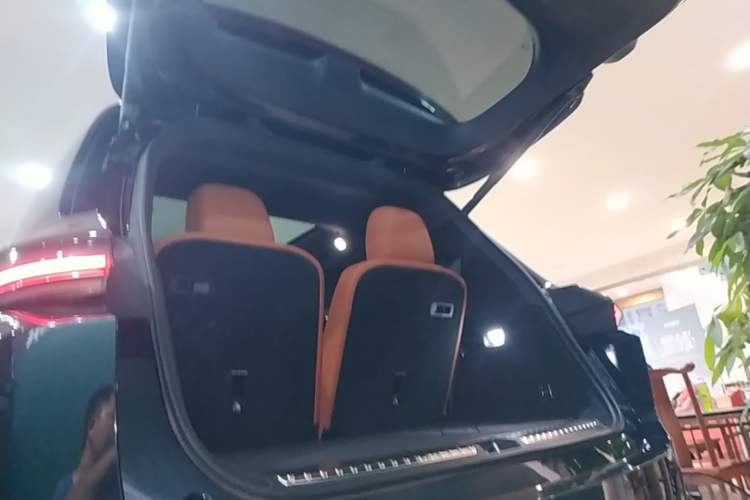 Used Li Auto L9 2022 Max model Trunk