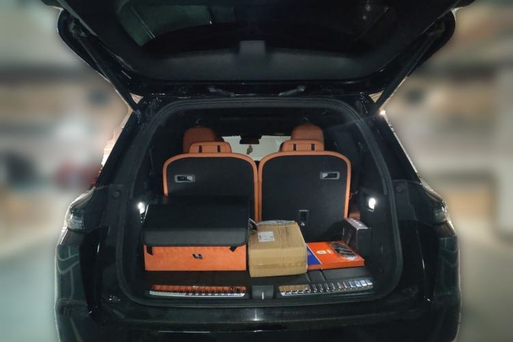 Used Li Auto L9 2022 Max model Trunk