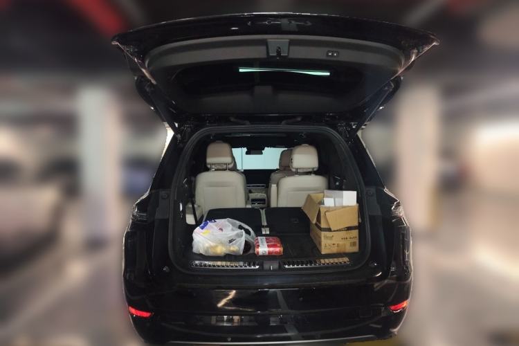 Used Li Auto L9 2022 Max model Trunk