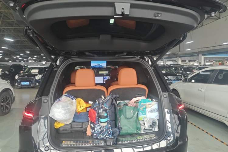 Used Li Auto L9 2022 Max model Trunk