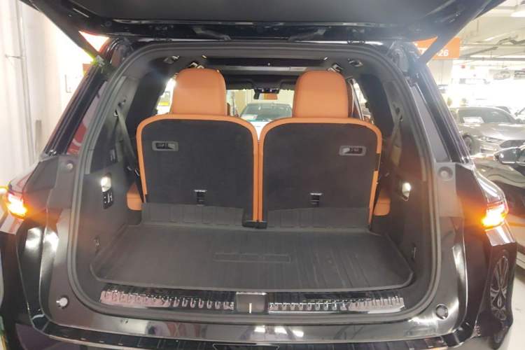 Used Li Auto L9 2022 Max model Trunk