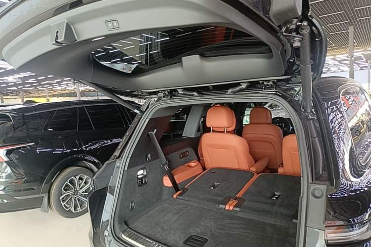 Used Li Auto L9 2022 Max model Trunk