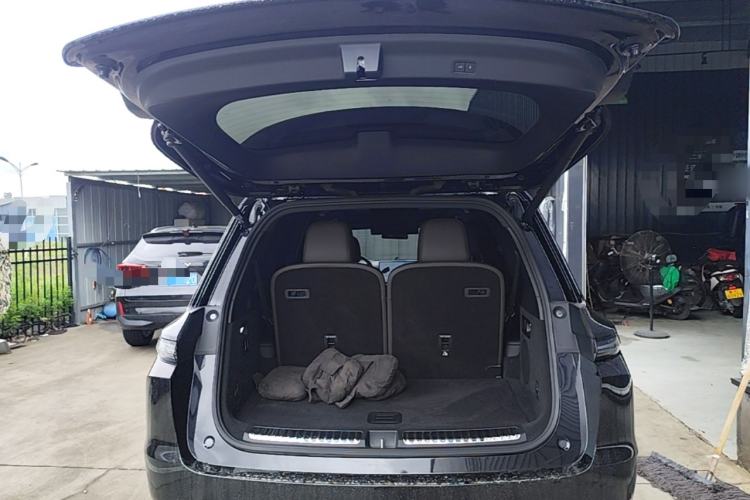 Used Li Auto L9 2022 Max model Trunk