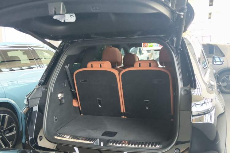 Used Li Auto L9 2022 Max model Trunk