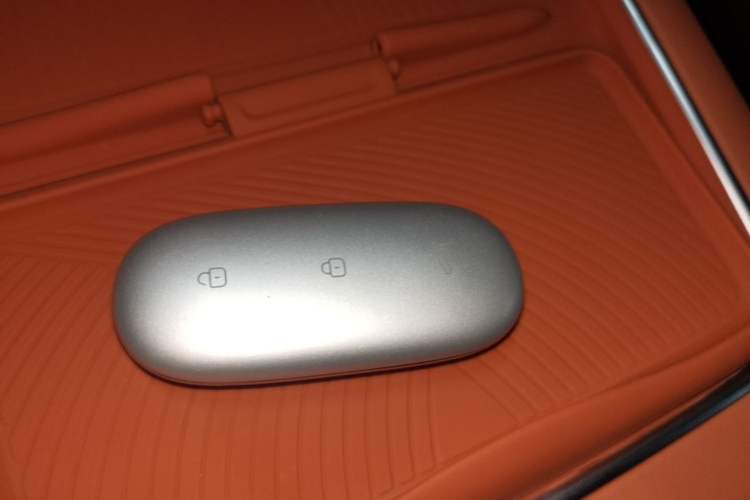 Used Li Auto L9 2022 Max model Vehicle Key