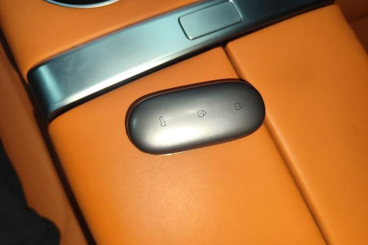 Used Li Auto L9 2022 Max model Vehicle Key