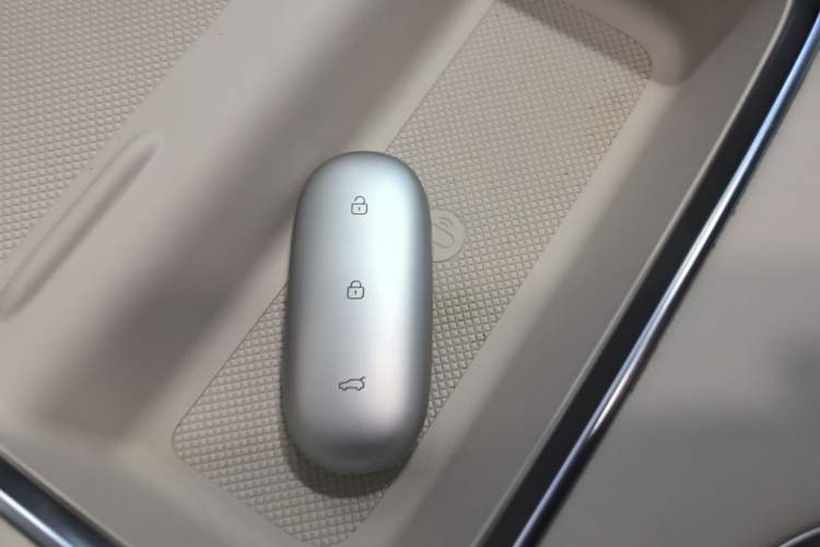 Used Li Auto L9 2022 Max model Vehicle Key