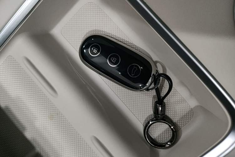 Used Li Auto L9 2022 Max model Vehicle Key