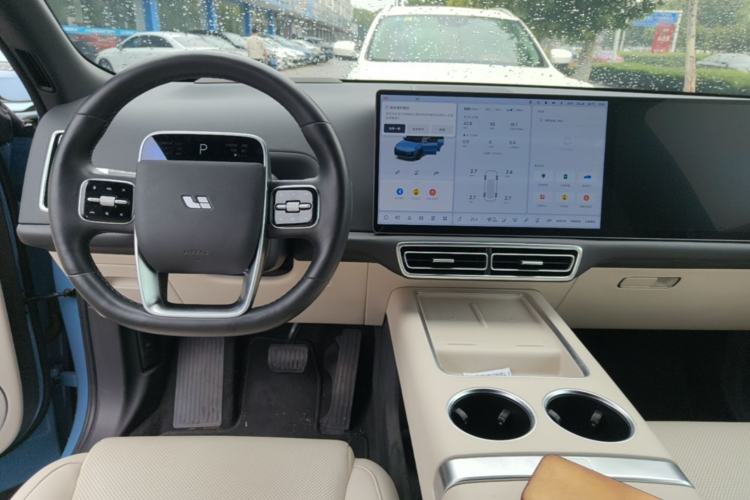 Used Li Auto L9 2022 Max model Center Console