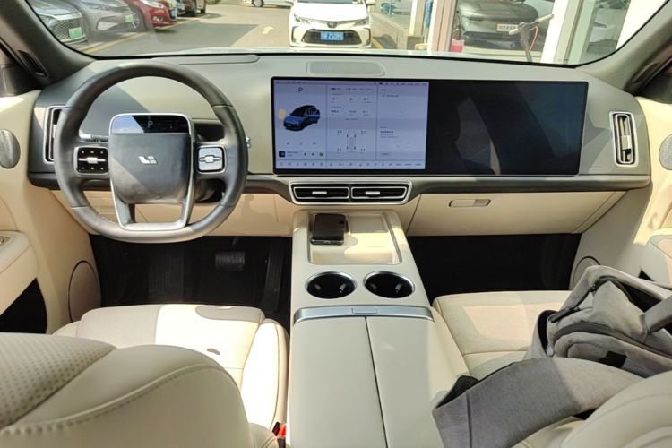 Used Li Auto L9 2022 Max model Center Console