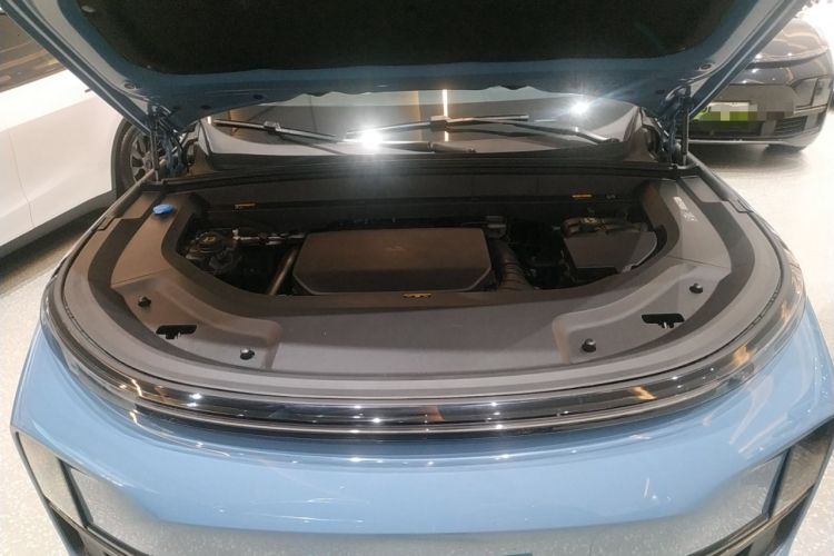 Used Li Auto L9 2022 Max model Engine Bay