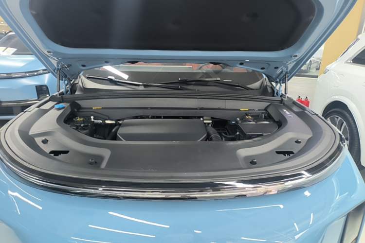 Used Li Auto L9 2022 Max model Engine Bay