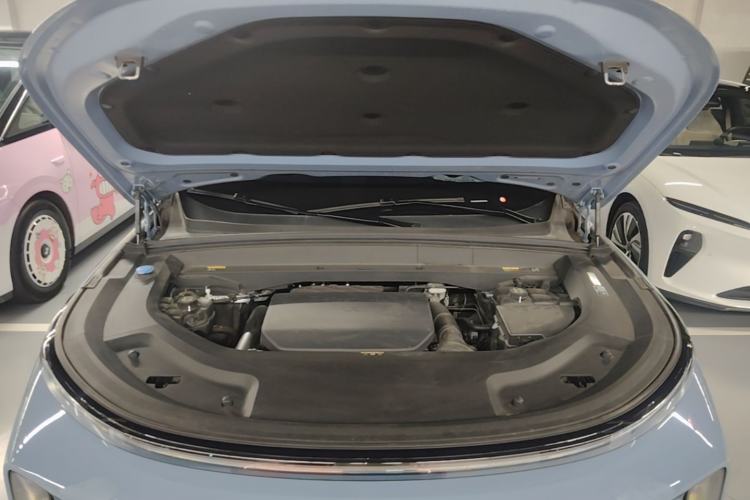 Used Li Auto L9 2022 Max model Engine Bay