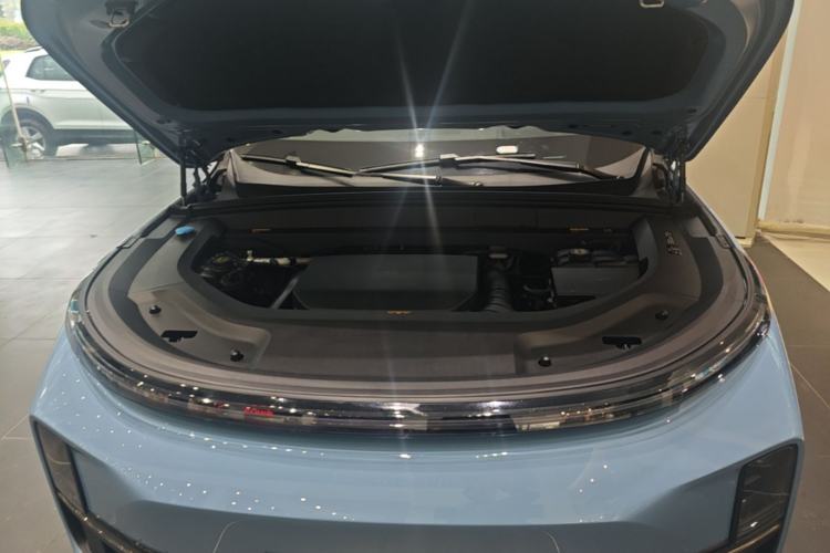 Used Li Auto L9 2022 Max model Engine Bay