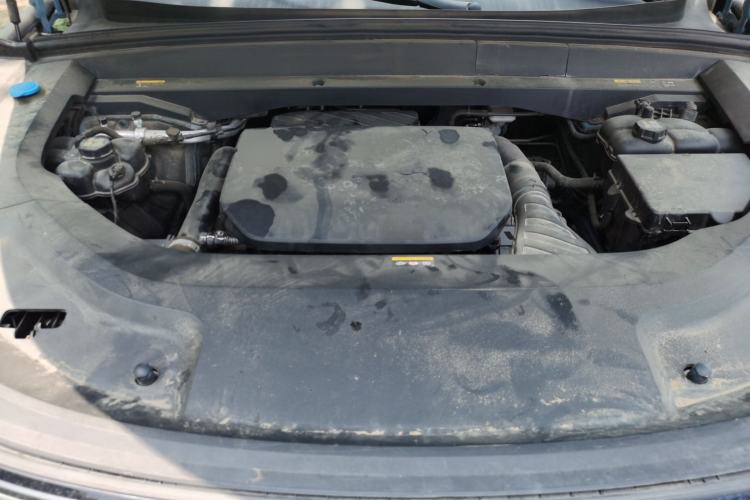 Used Li Auto L9 2022 Max model Engine Bay