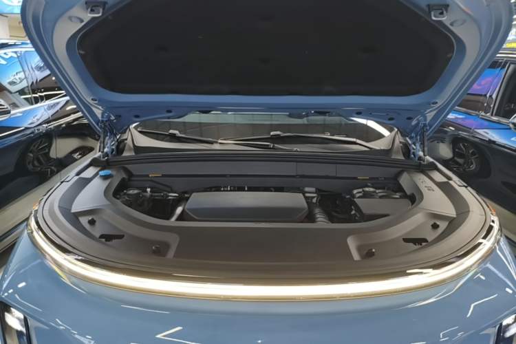 Used Li Auto L9 2022 Max model Engine Bay