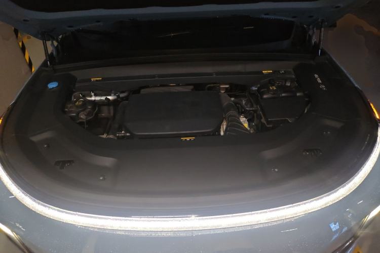 Used Li Auto L9 2022 Max model Engine Bay