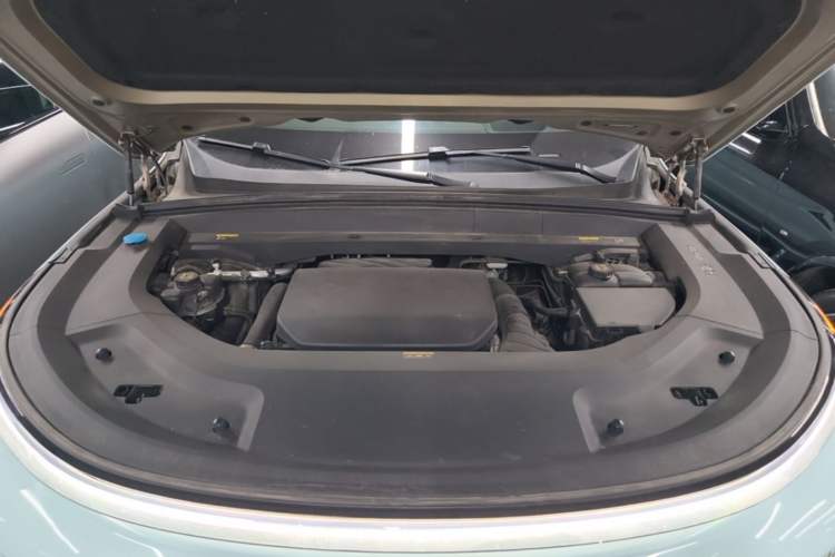 Used Li Auto L9 2022 Max model Engine Bay