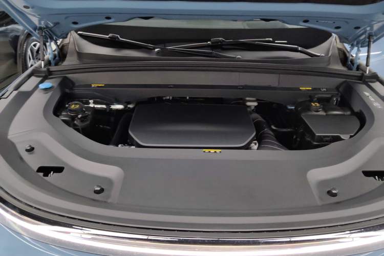 Used Li Auto L9 2022 Max model Engine Bay