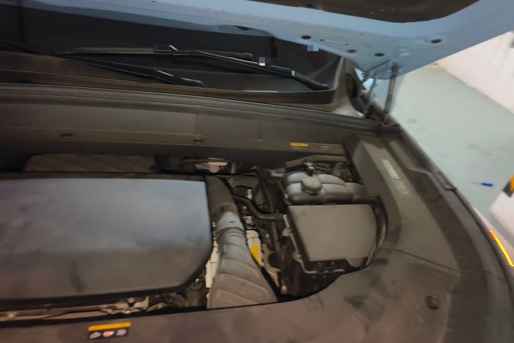 Used Li Auto L9 2022 Max model Engine Bay Left