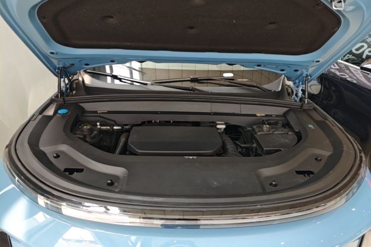 Used Li Auto L9 2022 Max model Engine Bay