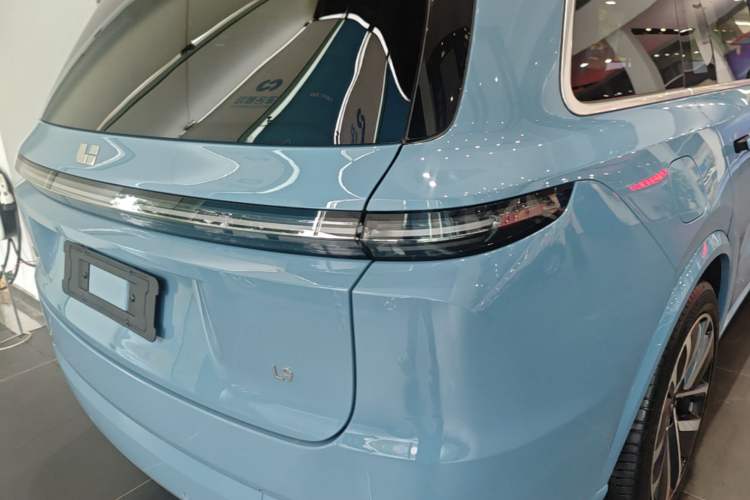 Used Li Auto L9 2022 Max model Exterior 3