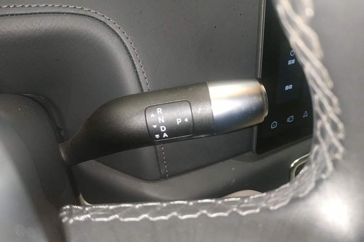 Used Li Auto L9 2022 Max model Gear Lever