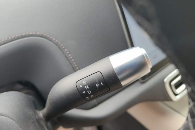 Used Li Auto L9 2022 Max model Gear Lever