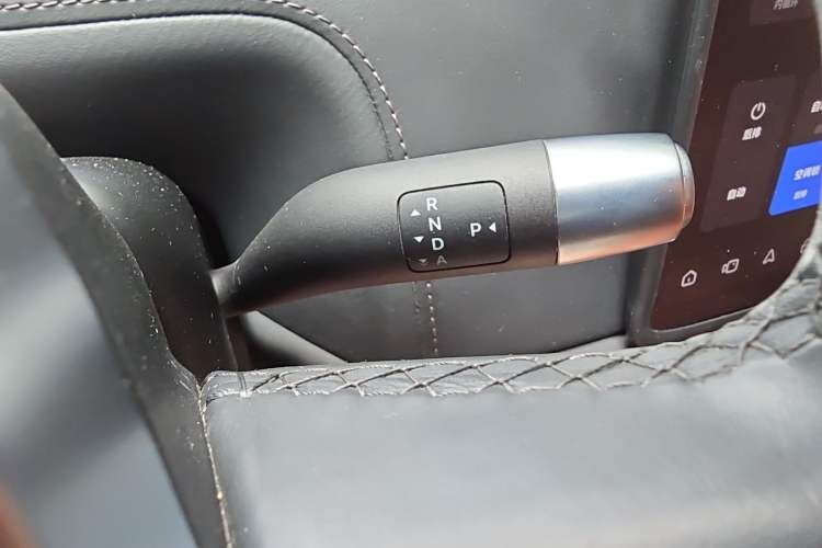 Used Li Auto L9 2022 Max model Gear Lever