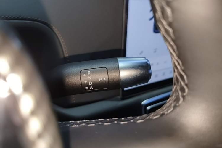 Used Li Auto L9 2022 Max model Gear Lever