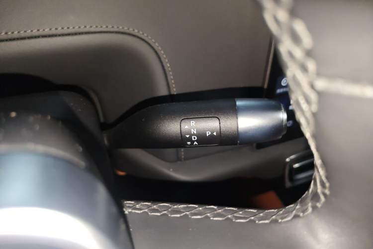 Used Li Auto L9 2022 Max model Gear Lever