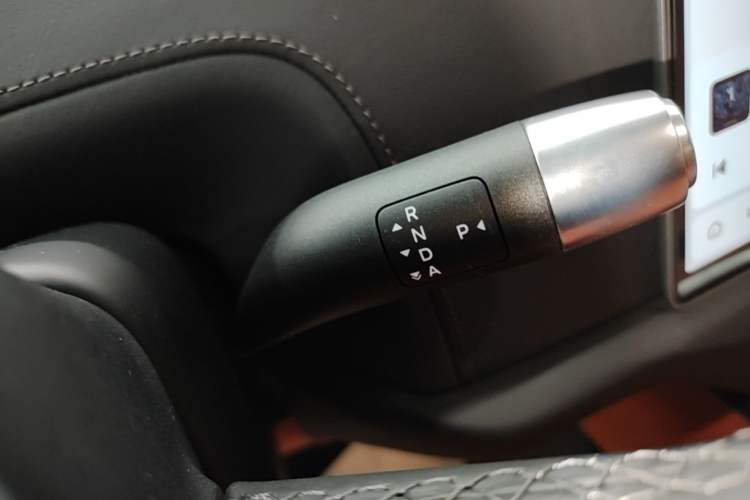 Used Li Auto L9 2022 Max model Gear Lever