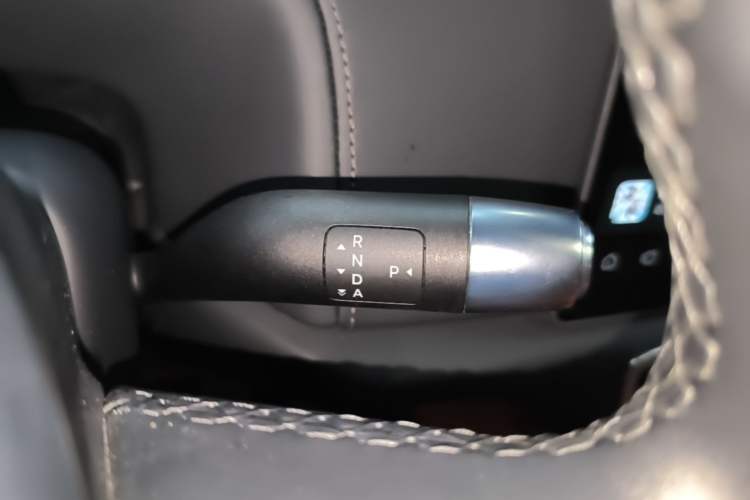 Used Li Auto L9 2022 Max model Gear Lever