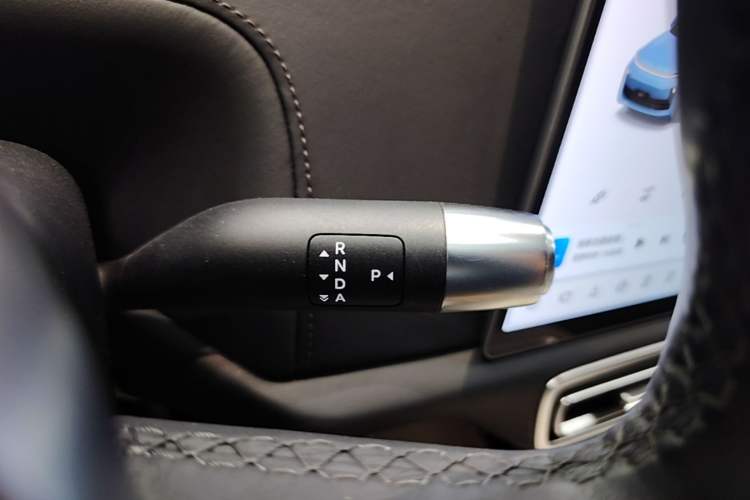 Used Li Auto L9 2022 Max model Gear Lever