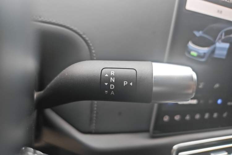 Used Li Auto L9 2022 Max model Gear Lever