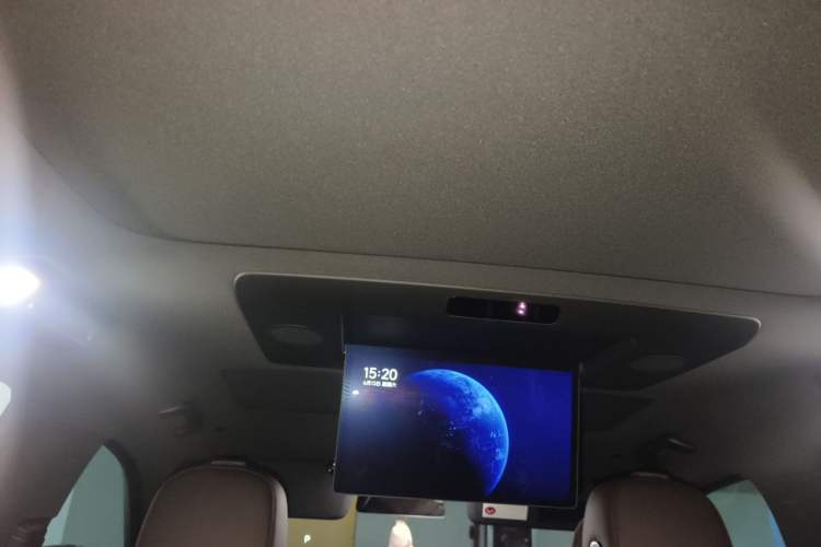 Used Li Auto L9 2022 Max model Headliner