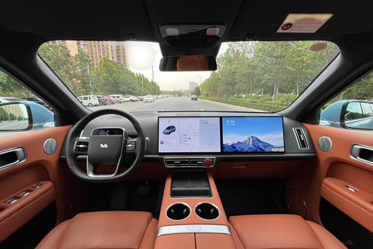 Used Li Auto L9 2022 Max model Interior 1