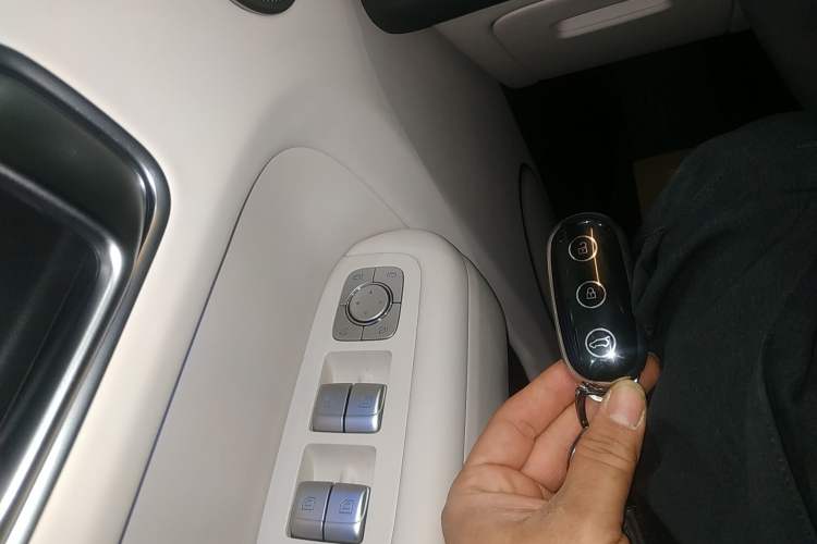 Used Li Auto L9 2022 Max model Interior 1