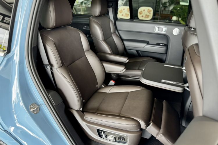 Used Li Auto L9 2022 Max model Interior 11