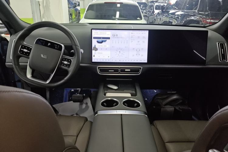 Used Li Auto L9 2022 Max model Interior 2