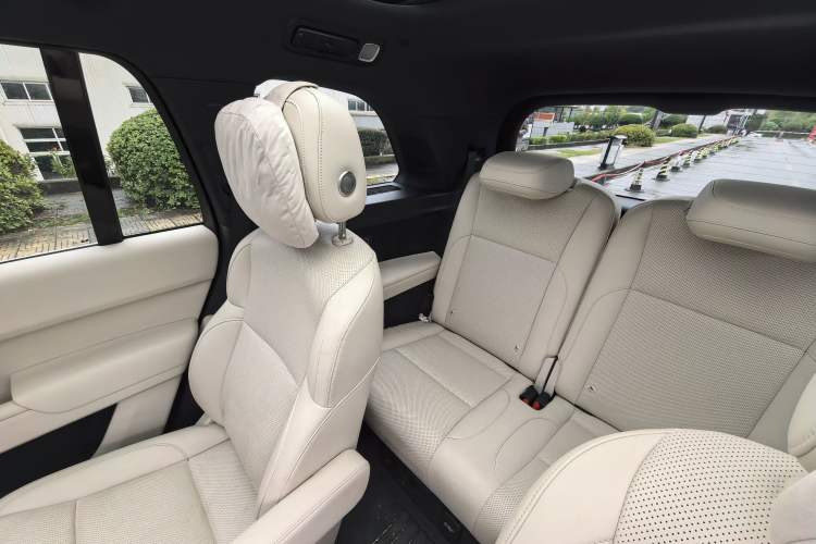 Used Li Auto L9 2022 Max model Interior 2
