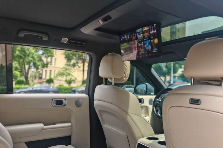 Used Li Auto L9 2022 Max model Interior 4