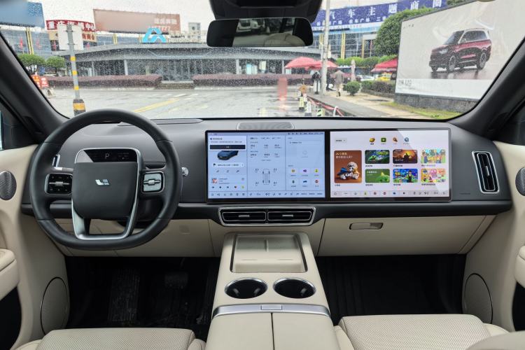 Used Li Auto L9 2022 Max model Interior 4